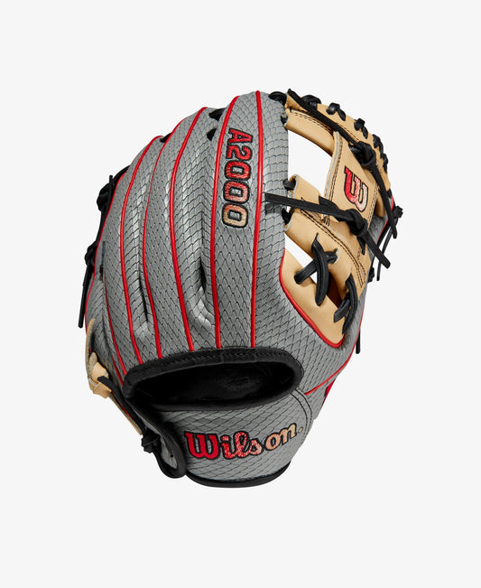 WILSON 2023 A2000® PF88SS 11.25” INFIELD BASEBALL GLOVE